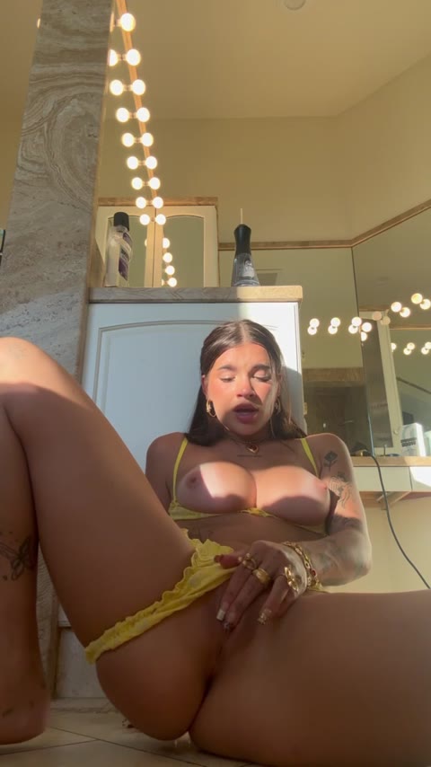 Arikytsya Arikytsya nude Instagram photo — @arikyttssyy leaked #2
