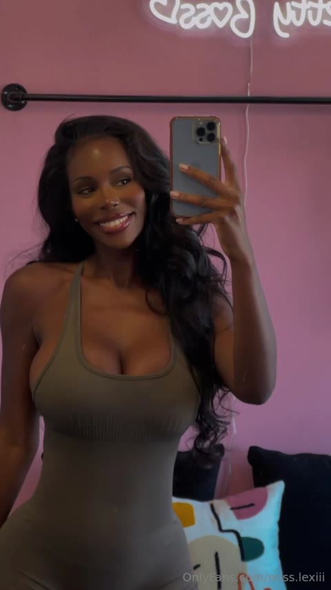 Misslexiii nude Instagram photo — @misslexiii leaked #9
