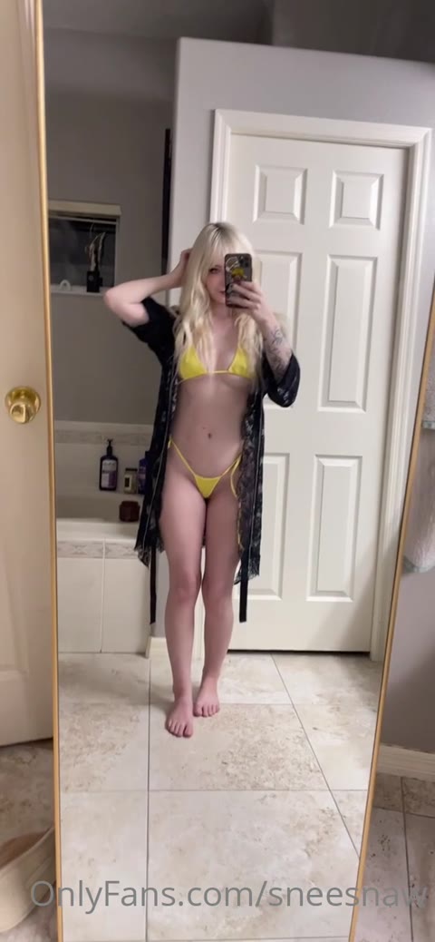 Sneesnaw nude Instagram photo — @sneesnaw leaked #8