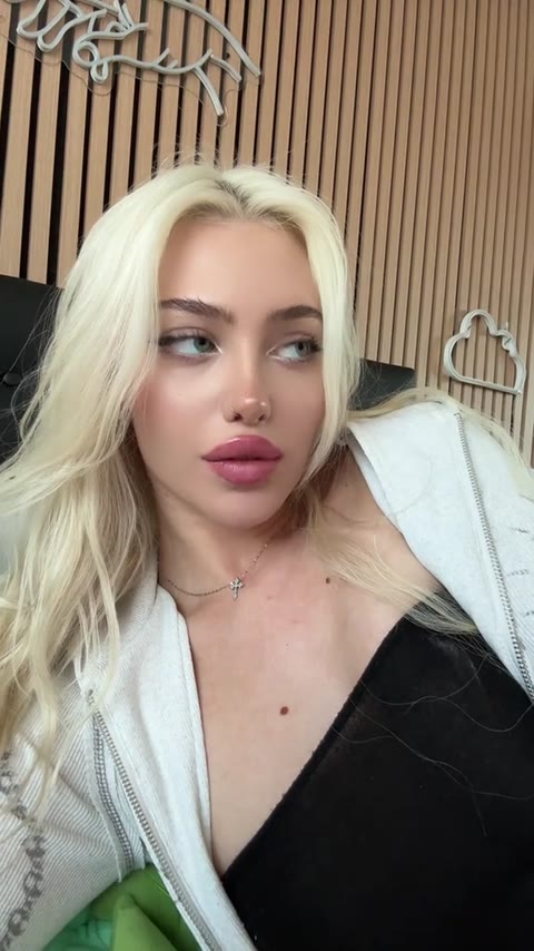 Ariesiagray nude Instagram photo — @ariesiagray leaked #4