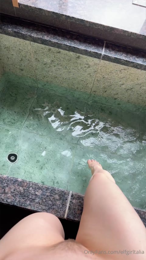 Elfgirltalia nude Instagram photo 11 — @elfgirltalia leaked