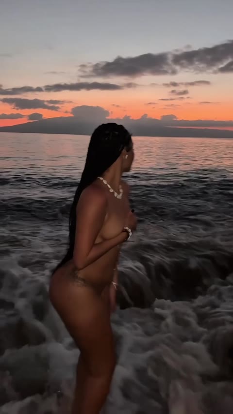 Himynamestee nude Instagram photo 12 — @himynamestee leaked
