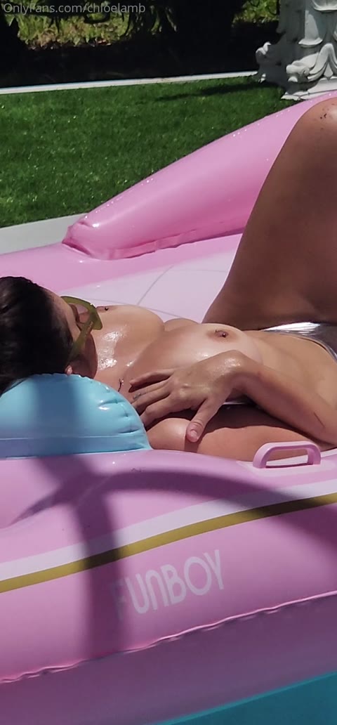 Chloelamb Chloelamb nude Instagram photo 45 — @chloelamb leaked