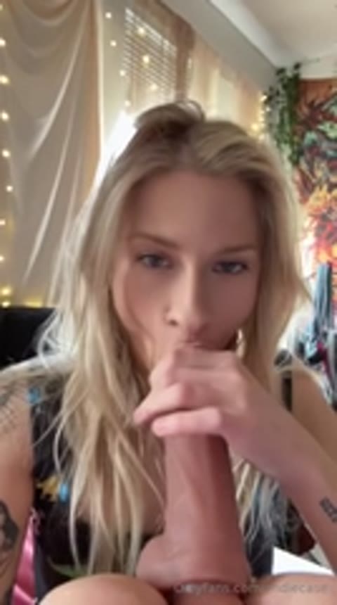 Andiecase nude Instagram photo — @andiecase leaked #2