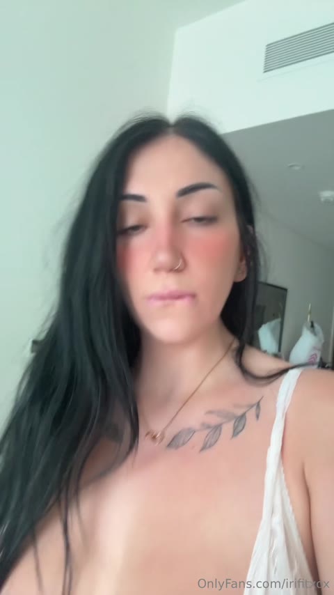 Andreeairimescu nude Instagram photo 4 — @andreeairimescu leaked