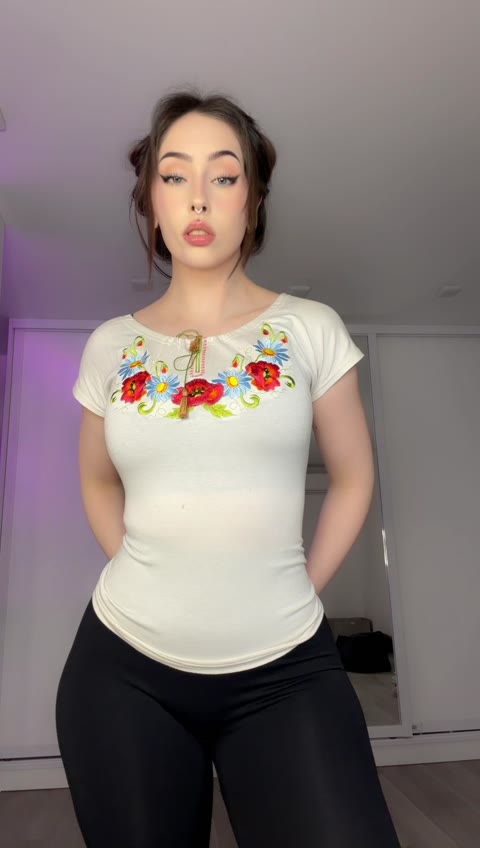 Anastasiiamut nude Instagram photo — @anastasiiamut leaked #3