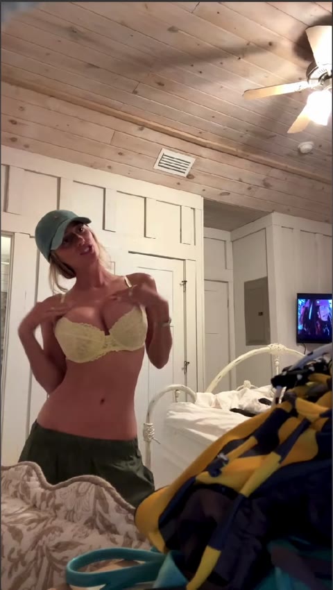 Hadelinemope nude Instagram photo 67 — @hadelinemope leaked