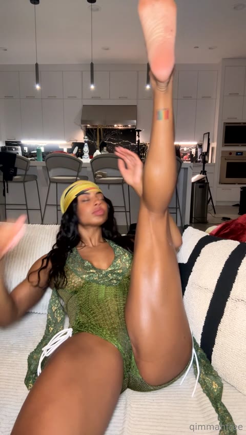 Qimmahrusso nude Instagram photo 30 — @qimmahrusso leaked
