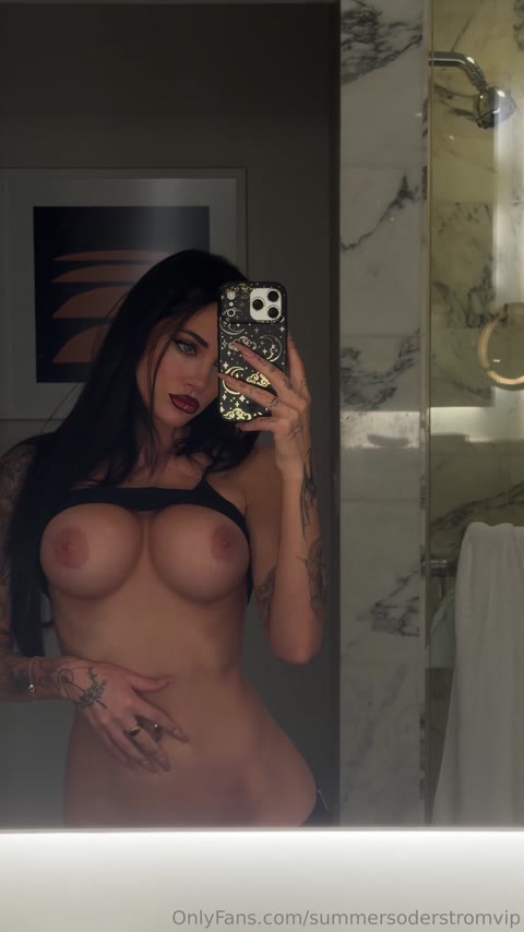 Summersoderstrom OnlyFans-style covers collected for September 2026