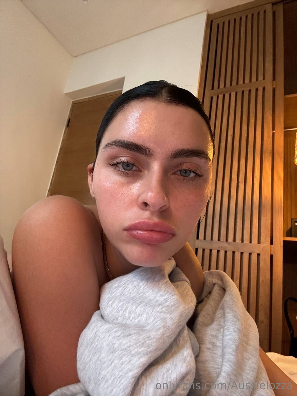 Nude photo by laurenhamdenlaurenhamden