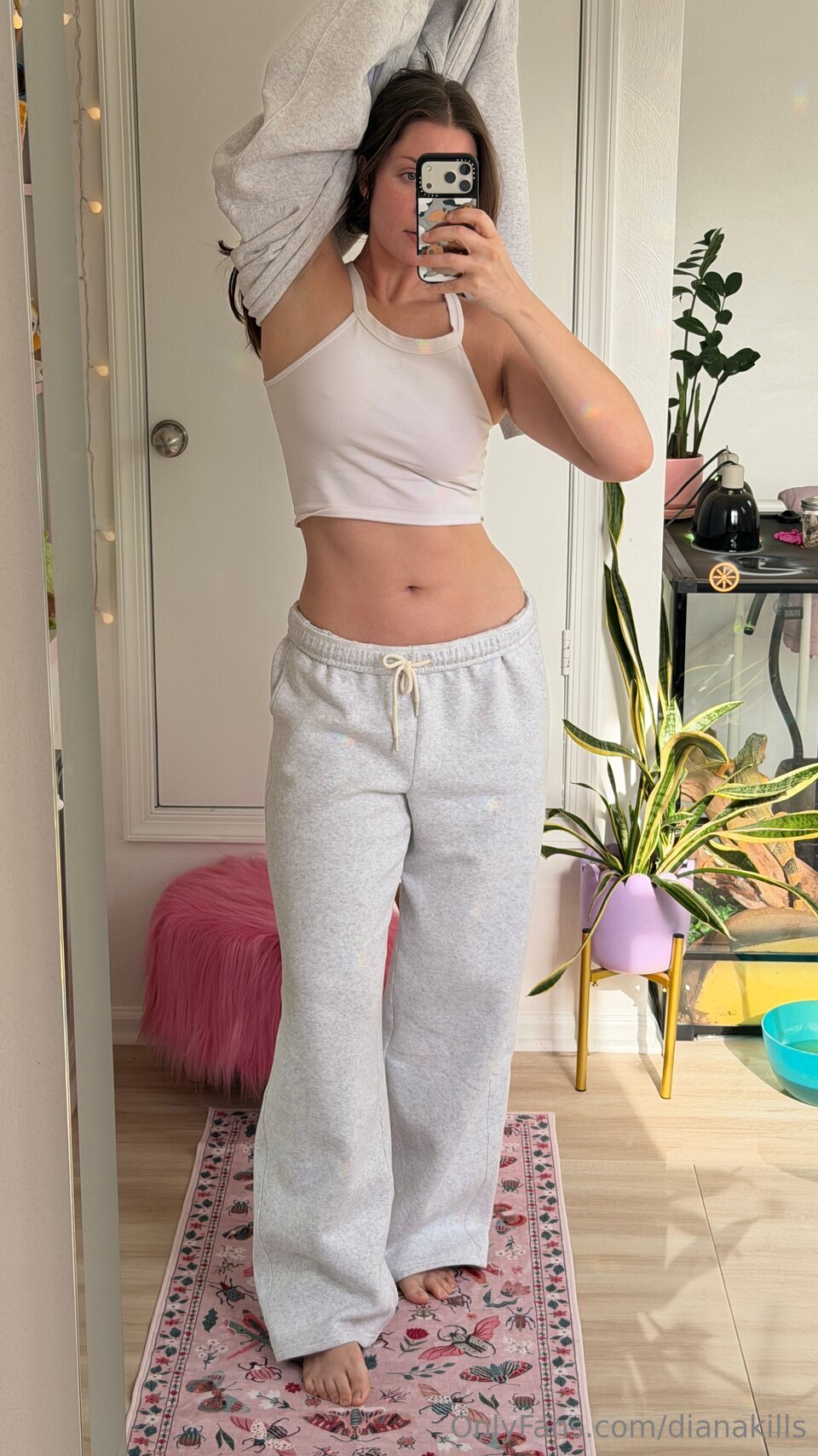 Exclusive nude photo by dianakills (@dianakills) on ContentHub