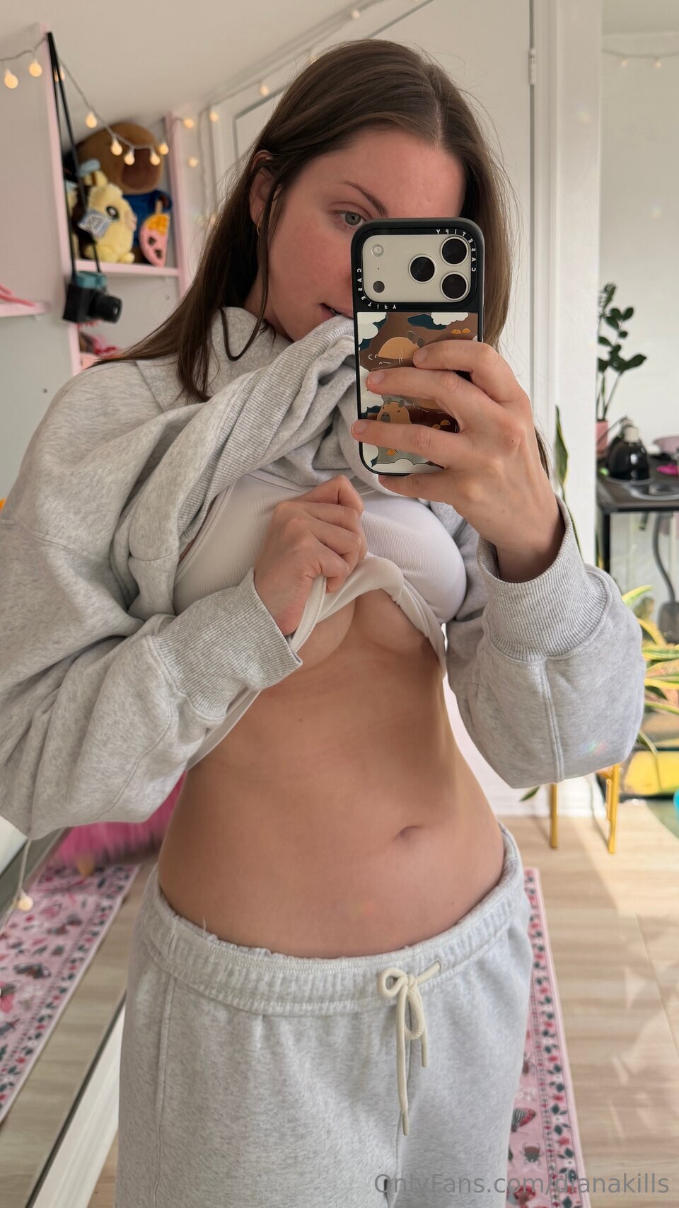 Exclusive nude photo by dianakills (@dianakills) on ContentHub