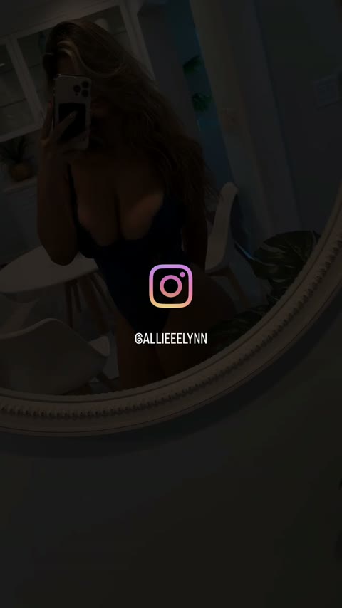 Allieeelynnxo turns up the heat in this flawless hot reel from October 2026. Just posted — dive in b