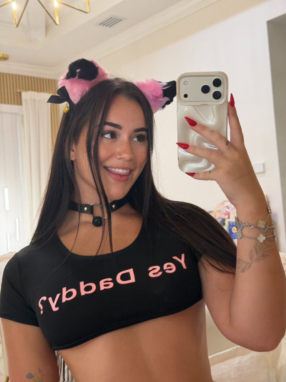 Exclusive nude photo by jadeteen (@jadeteen) on ContentHub